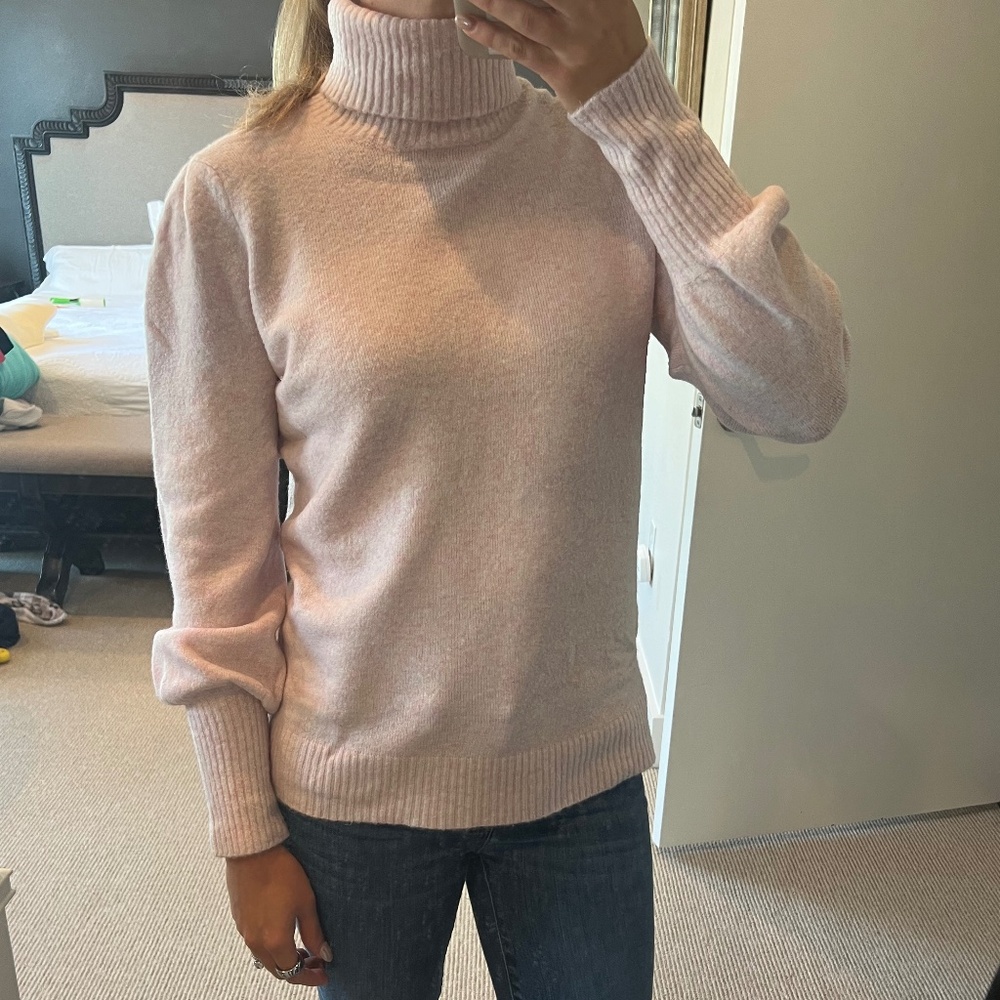J Crew Soft Yarn Puff Sleeve Turtleneck Sweater Pink wool